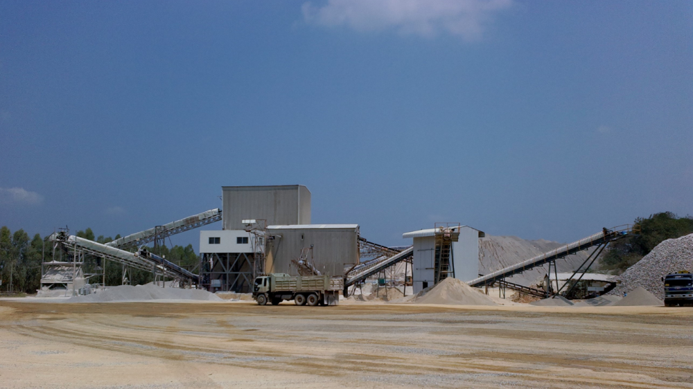 โครงการติดตั้งระบบโม่หิน (Rock Crushing Plant)